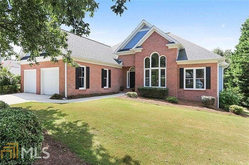 1st image of 1475 Holly Manor Dr