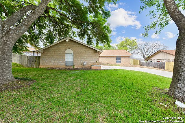 1st image of 8251 Capricorn Dr