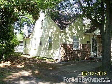 left side of house
						:
						nice shade