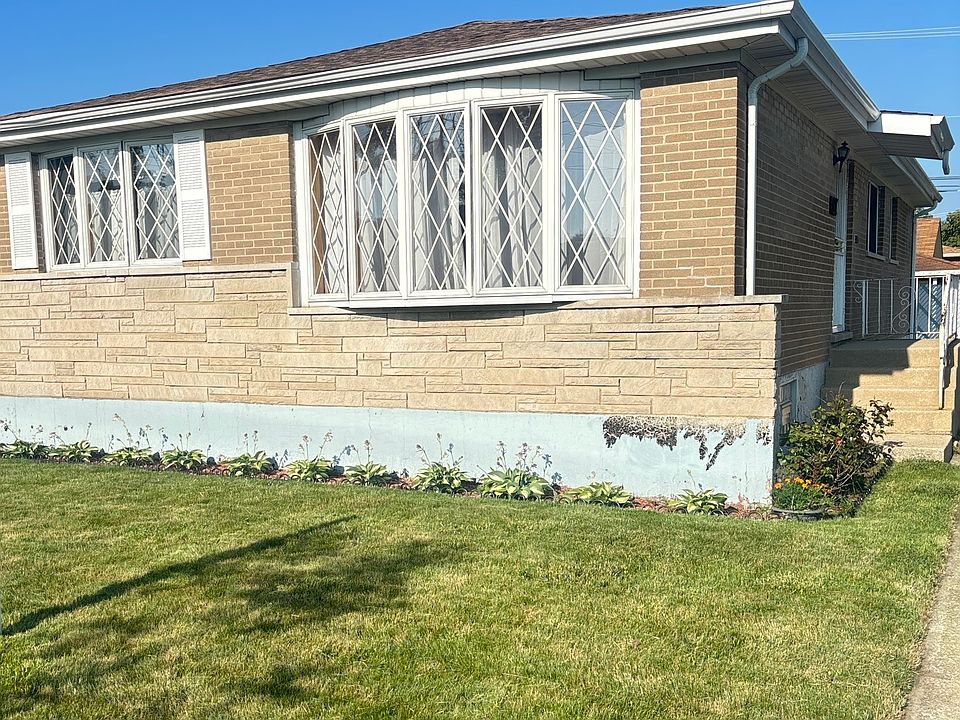 1st image of 13157 S Green Bay Ave