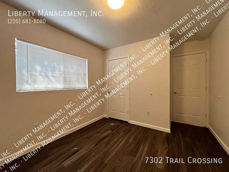 7302 Trail Xing — Photo 10