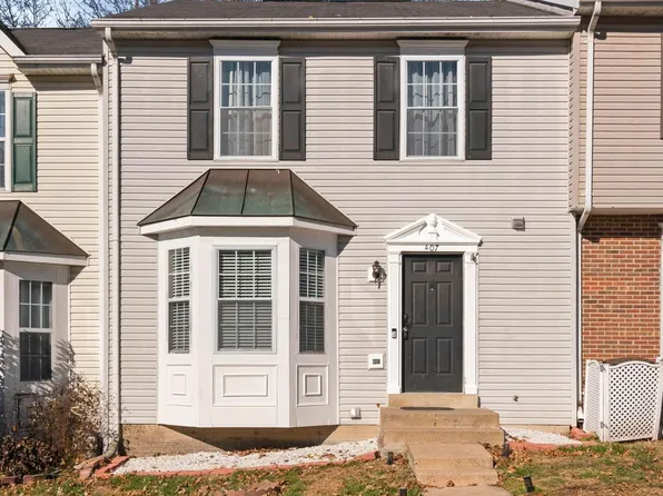 407 Kings Crest Dr, Stafford, VA 22554