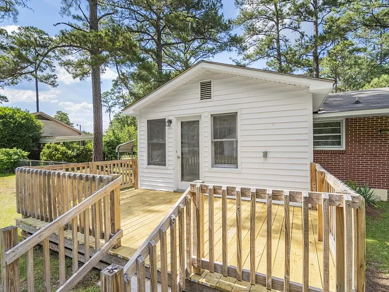 154 Forest Dr — Photo 28