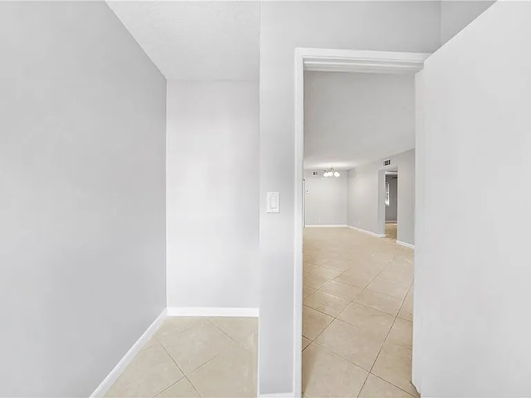 503 Gardens Dr #202 — Photo 12