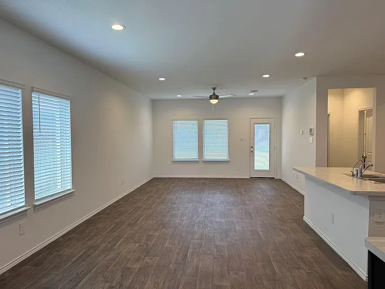 21207 Aspen Forest Dr — Photo 4