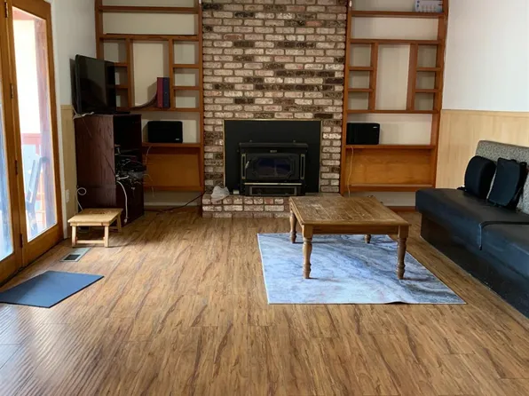 916 Link Lane, Santa Rosa, CA 95401