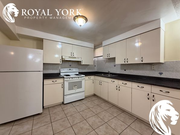 115 Letty Ave #2, Brampton, ON L6Y 5E3