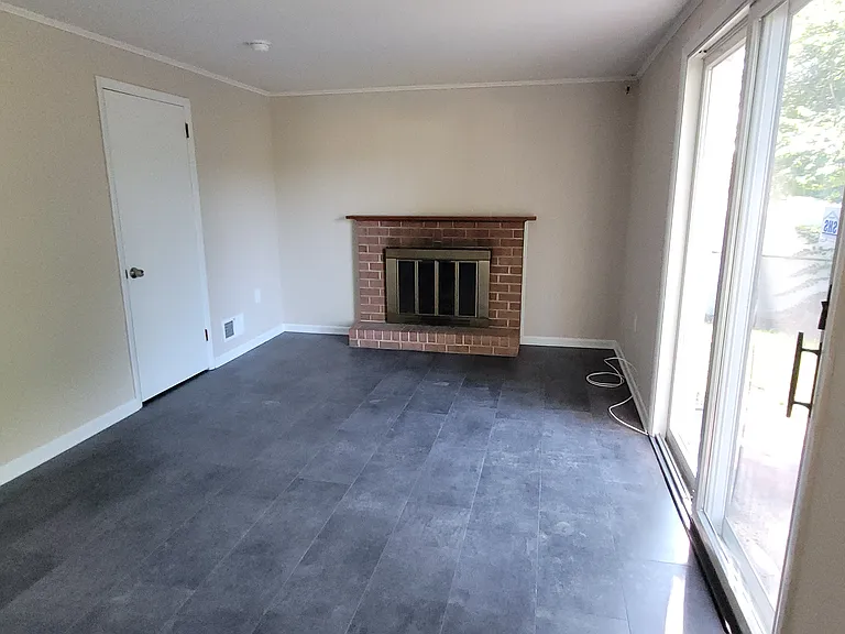 270 Riverview Rd — Photo 18
