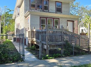 11944 S Perry Ave, Chicago, IL