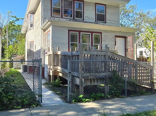 11944 S Perry Ave, Chicago, IL 60628