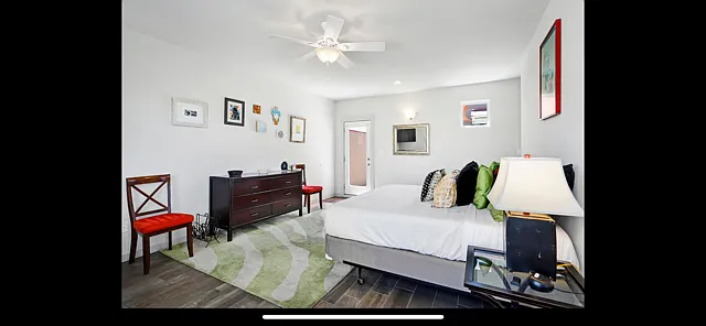 1419 Coal Ave SW — Photo 4