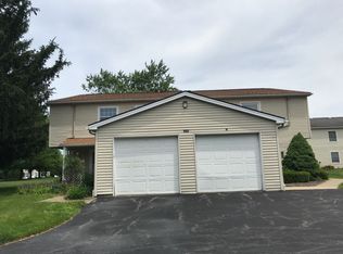 3012 Ivy Hill Cir UNIT C, Cortland, OH 44410