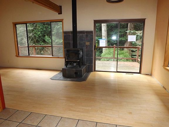 2nd image of 8148 Chalet Ln NW