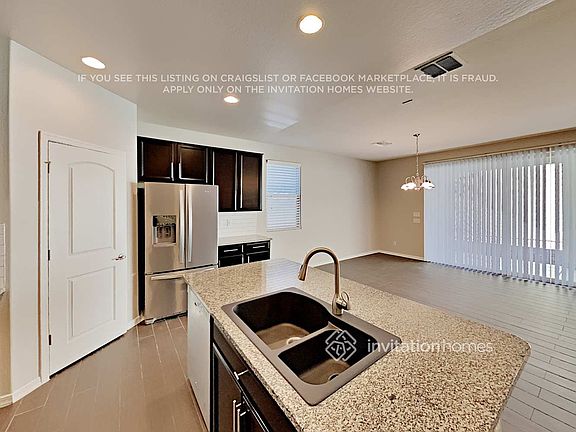 5th image of 1508 N Balboa