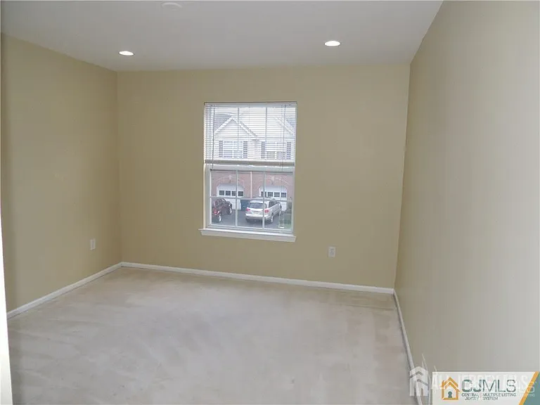 107 Amy Dr — Photo 12