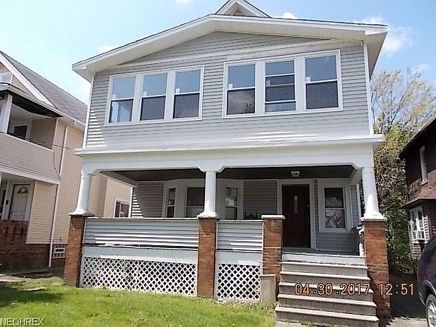 2nd image of 3372 W 95th St