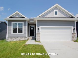 618 NE Hunter Dr, Ankeny, IA 50021