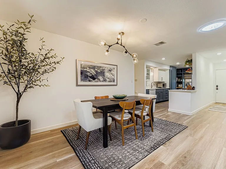 2819 Nordham Dr — Photo 11