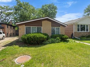 608 Lavergne Ave, Wilmette, IL 60091