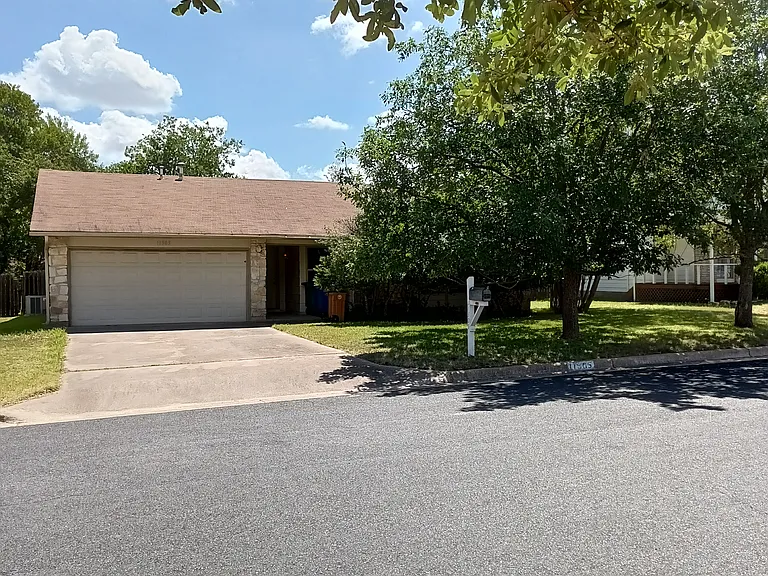 11305 Blackmoor Dr — Photo 26