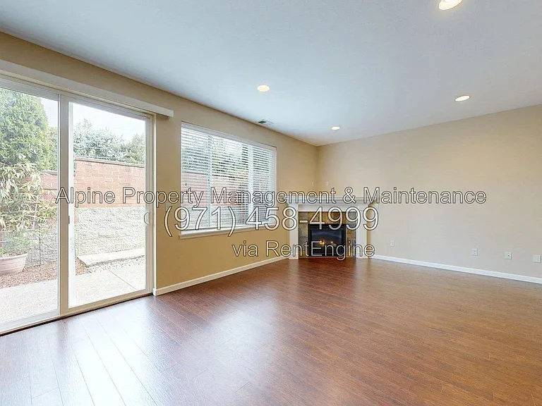 9495 NW Ember Ln — Photo 12