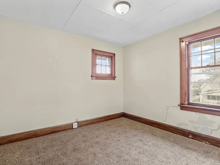 7127 W Washington St #4 — Photo 5