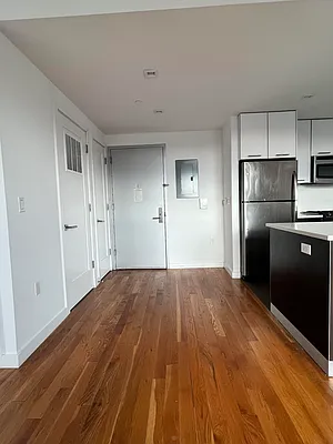 Rented by MLB ESTATES LLC | media 4