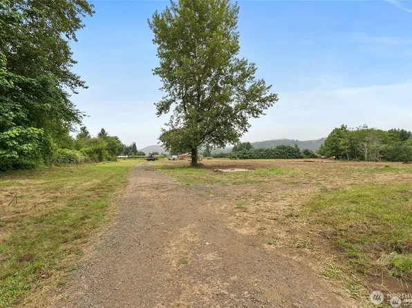 753 State Route 6, Raymond, WA 98577