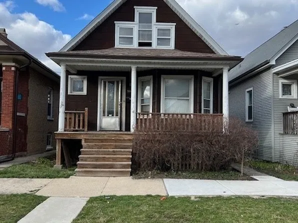 5030 W Grace St, Chicago, IL 60641