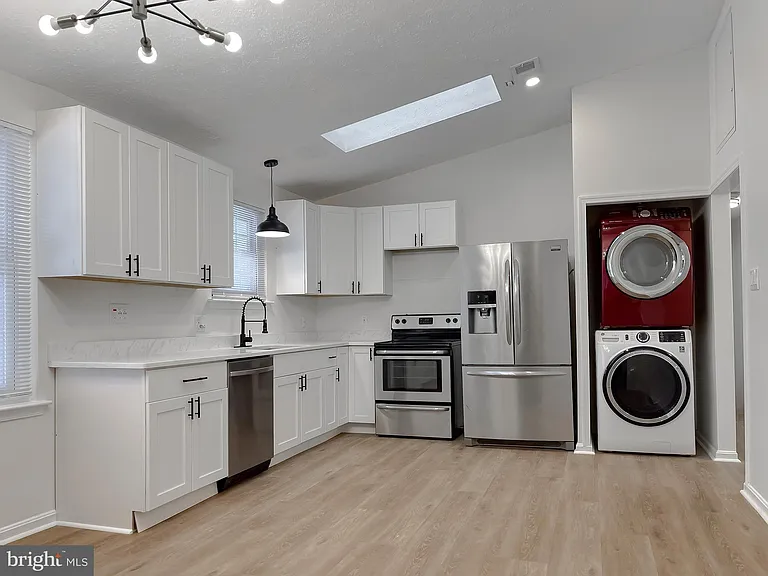 2094 Chapelside Ct — Photo 7