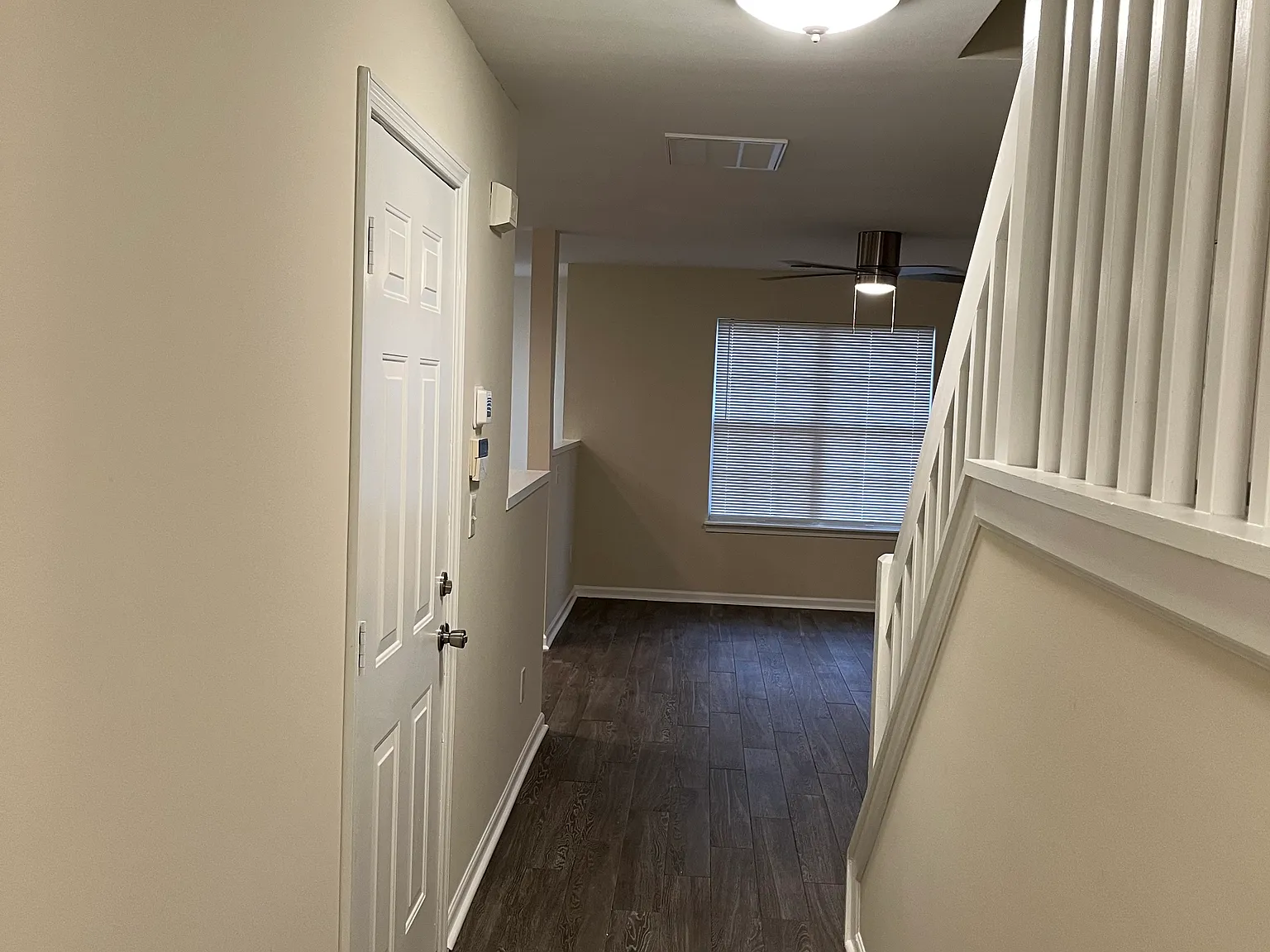 2 bed, 1415 sqft, $1,950 — Photo 2