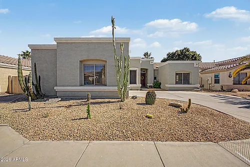 765 W Ebony Way Photo 1
