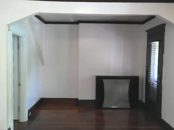 215 Boyden St #1, Waterbury, CT 06704