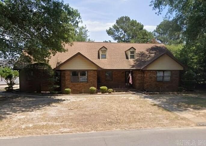 1st image of 6 River Oaks Blvd