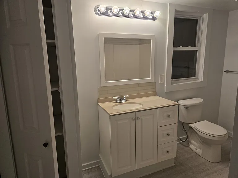 23 Howland Rd #3 — Photo 4