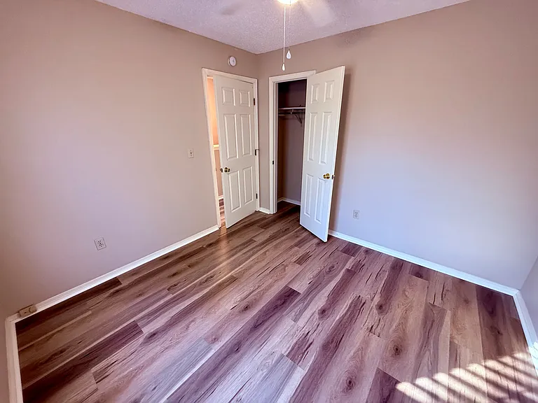 2714 E Kantz Dr — Photo 19