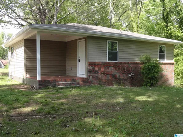 1729 Rogina Dr, Fultondale, AL 35068