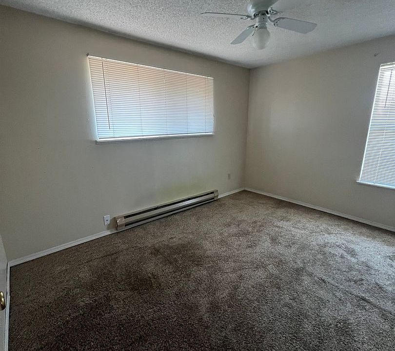 2nd image of 606 Uerlings St