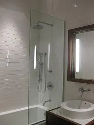 Rented by Corcoran | media 21