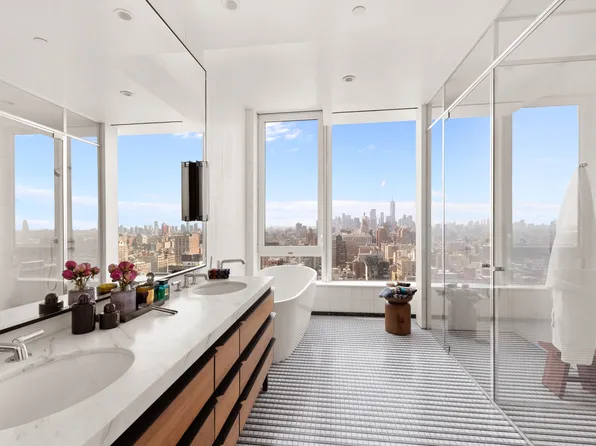 368 3rd Avenue image 13 of 33