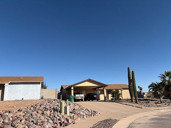 3rd image of 3449 W Raintree Dr