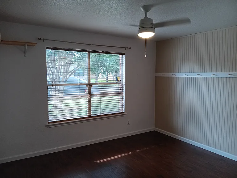 7455 Banister Pass — Photo 8
