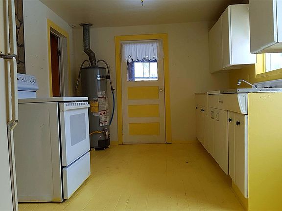3rd image of 116 S Holland St