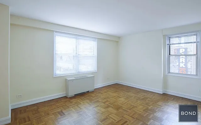 Rented by Bond New York | media 10