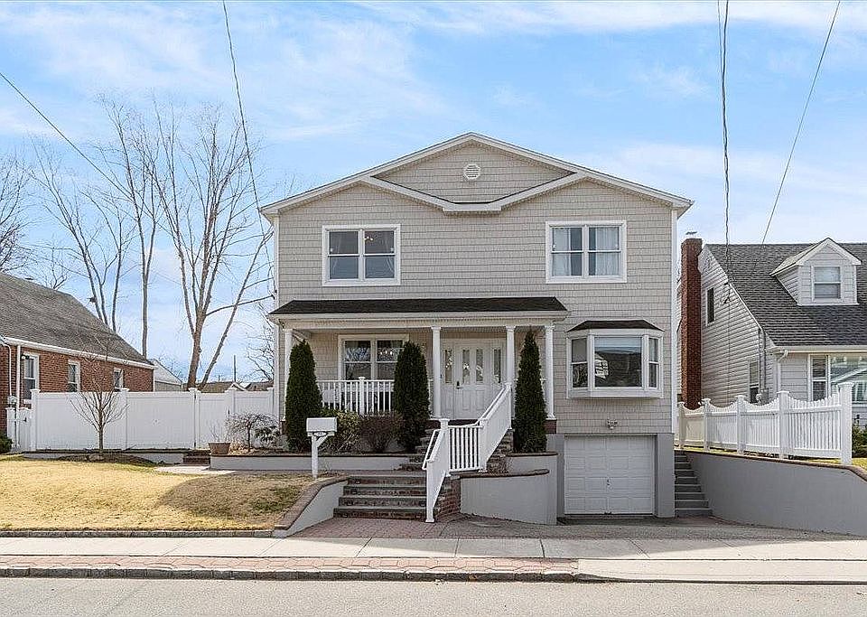 1st image of 71 Scarcliffe Dr