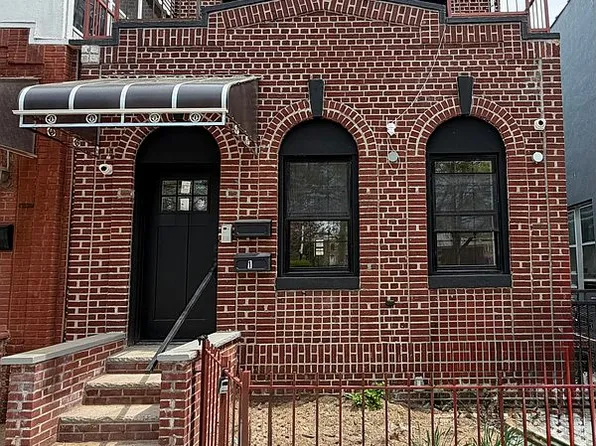 537 Miller Ave #1, Brooklyn, NY 11207