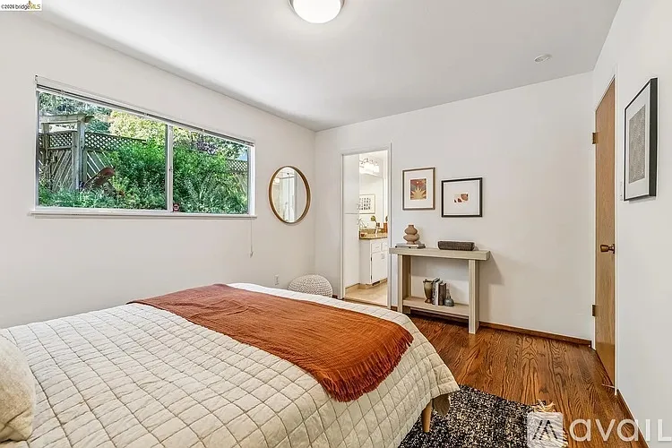 7200 Saroni Dr — Photo 6