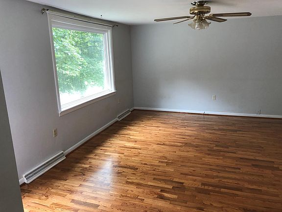 3rd image of 5022 Hamot St