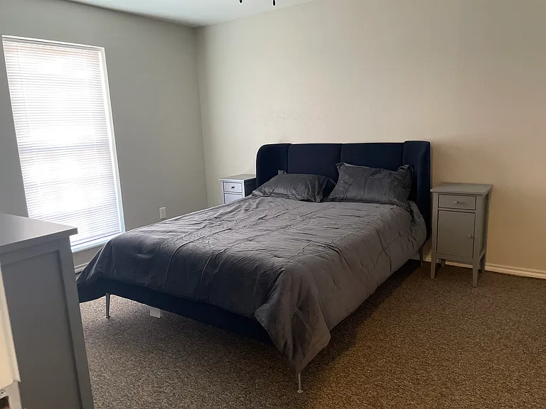 Dalipark Condominiums — Photo 16