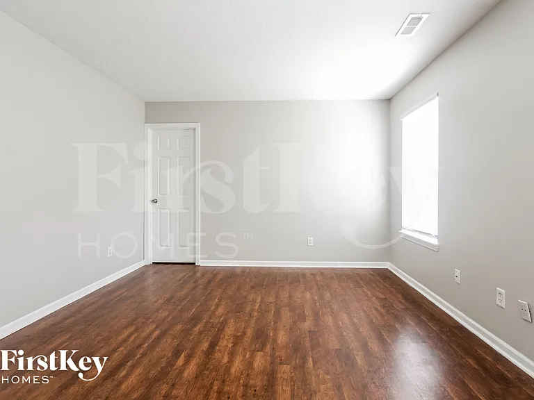 778 Preakness Dr — Photo 9